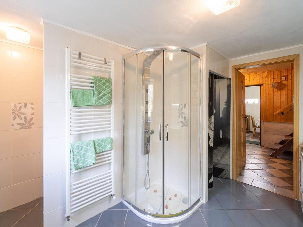 Country Cottage With Sauna And Bubble Bath Kraslice Bagian luar foto