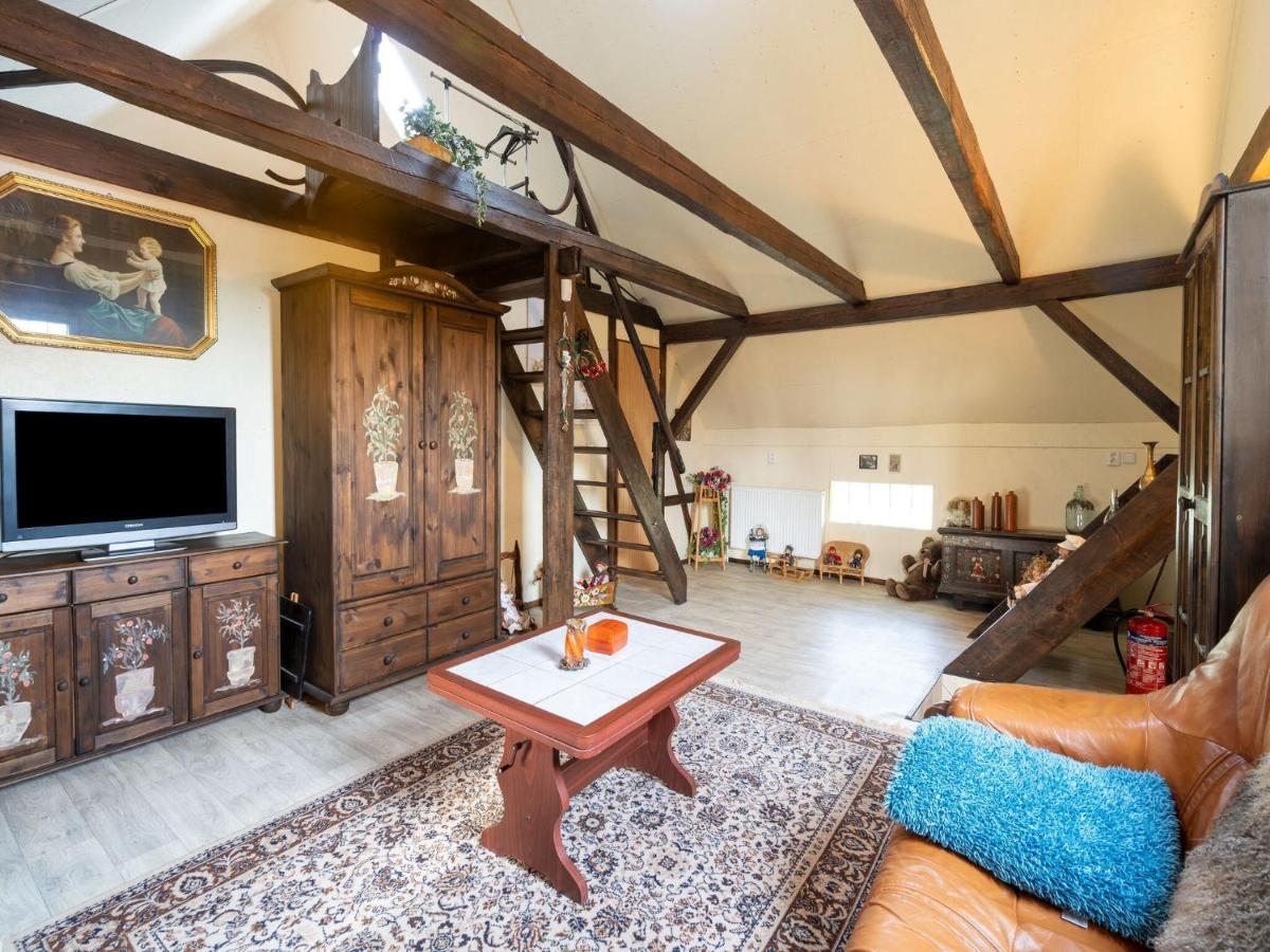 Country Cottage With Sauna And Bubble Bath Kraslice Bagian luar foto